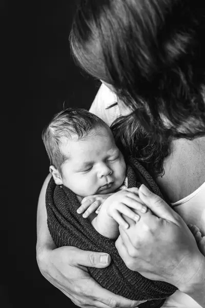 Novorozenecké foceni ateliér, doma nebo v porodnici, Miminka (Newborn) - Fotografie č. 15