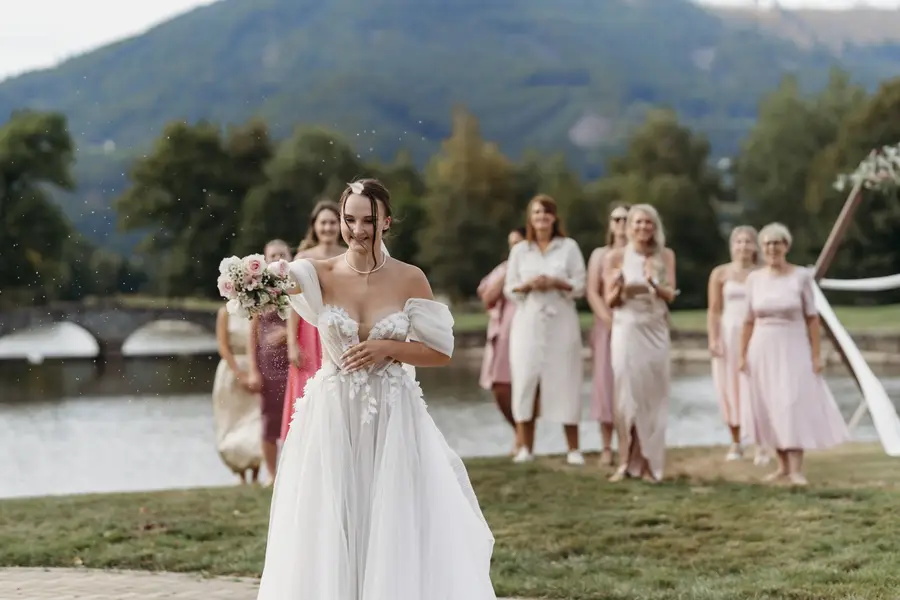 Svatební fotograf - Fotografie č. 14