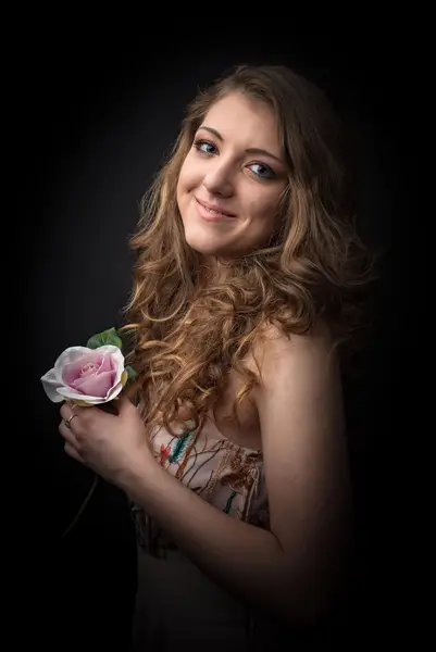 Ženský portrét - Fotografie č. 12