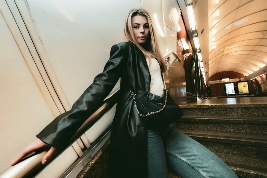 Ženský portrét - Fotografie č. 9