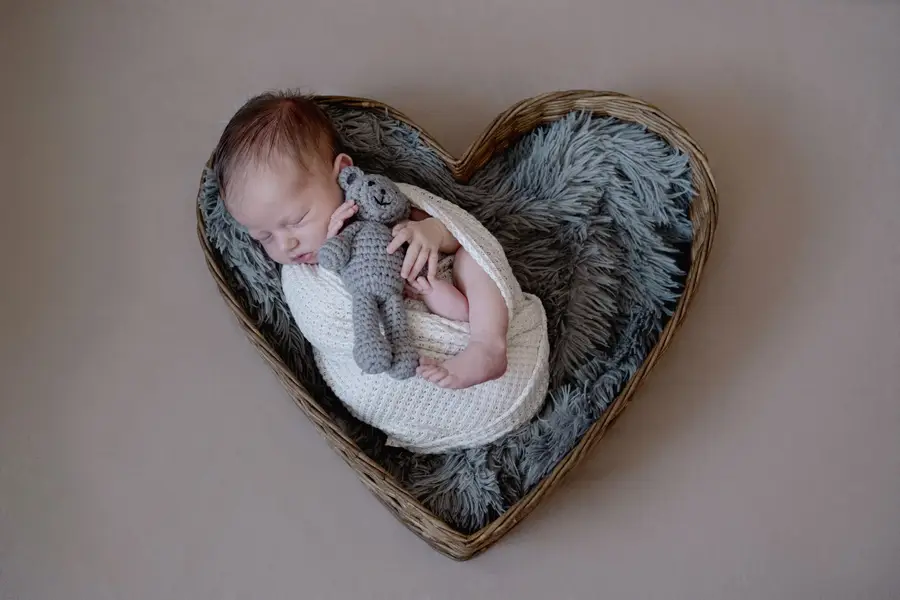 Novorozenecké focení, Miminka (Newborn) - Fotografie č. 13