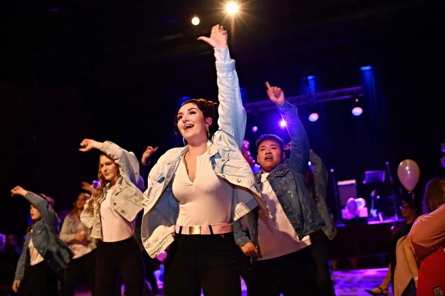 Focení maturitních plesů - Fotografie č. 2