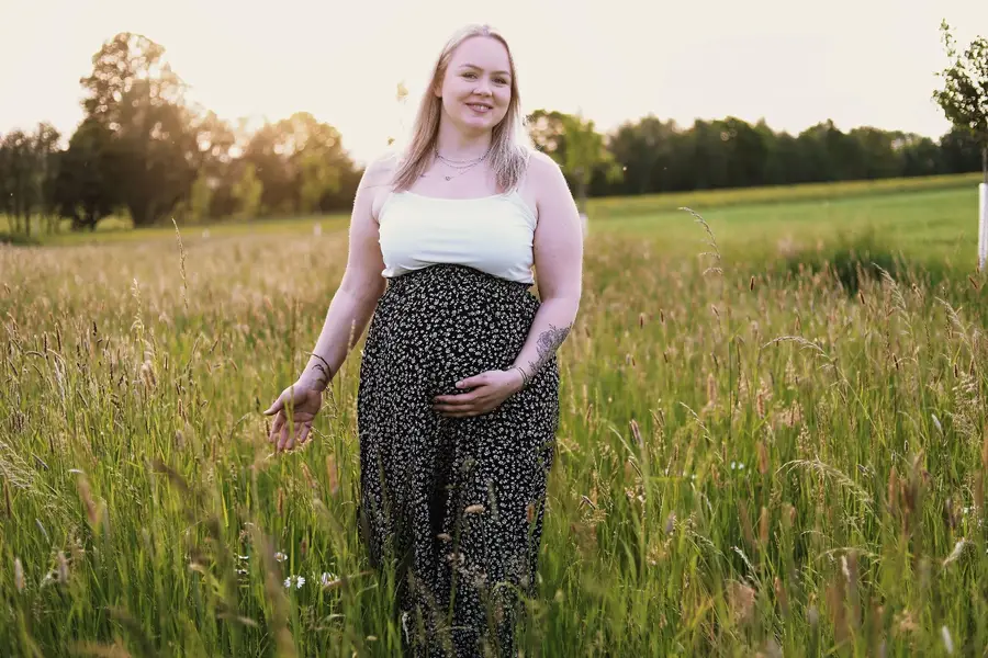Těhotenské focení Simona Bártlová - Fotografie č. 7