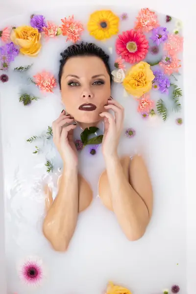 Portrétní a glamour focení , Ženský portrét - Fotografie č. 16