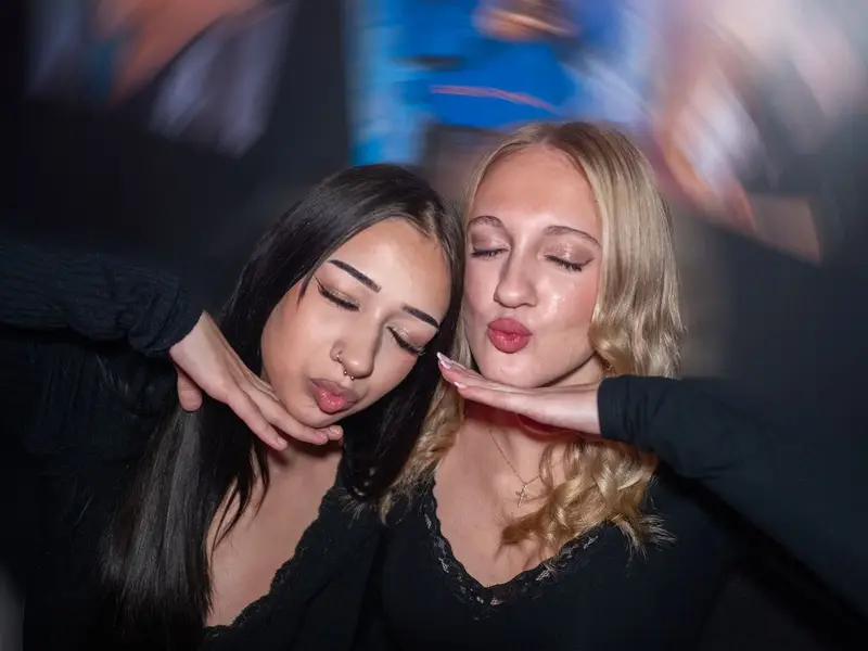 Ženský portrét - Fotografie č. 2