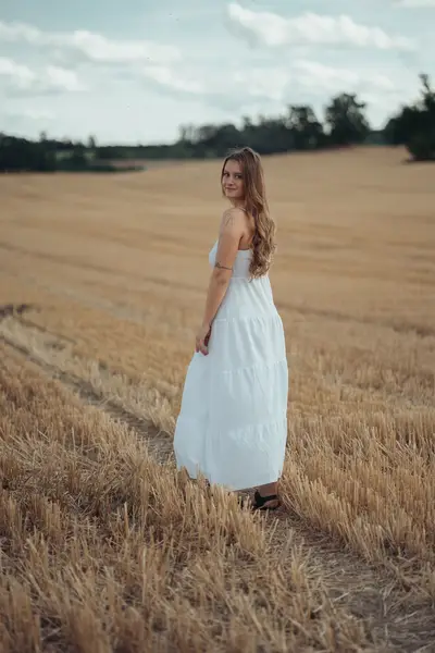 Ženský portrét Lukáš Krajánek - Fotografie č. 8