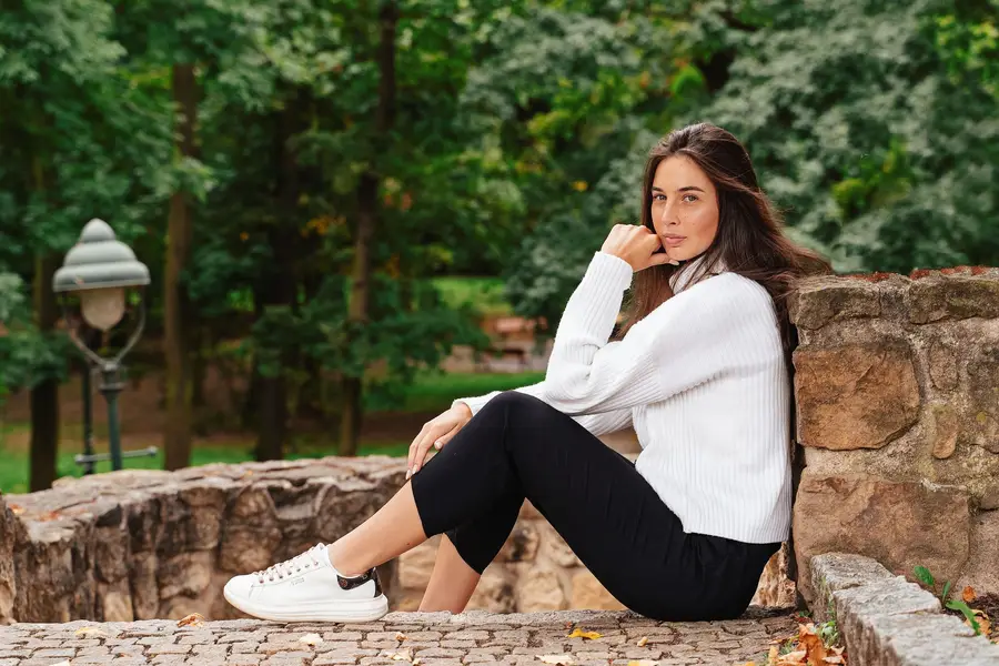 Ženský portrét - Fotografie č. 8