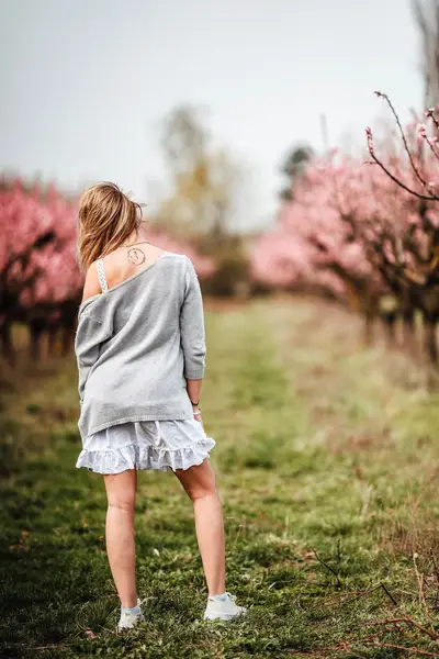 Ženský portrét - Fotografie č. 23