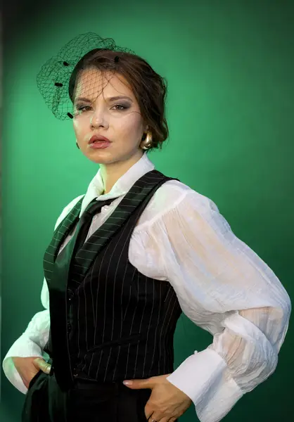 Ženský portrét - Fotografie č. 20