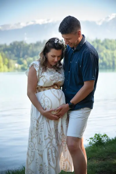 Těhotenské focení v ateliéru nebo v přírodě, Těhotenské focení - Fotografie č. 11