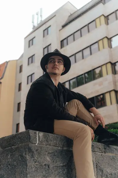 Mužský portrét - Fotografie č. 17