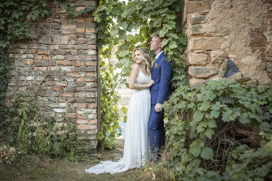 Intimní Vzpomínky: Focení Obřadu a Klíčových Okamžiků, Jen obřad a portrét - Fotografie č. 2