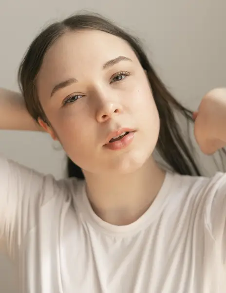 Ženský portrét Artem Mishukov - Fotografie č. 10