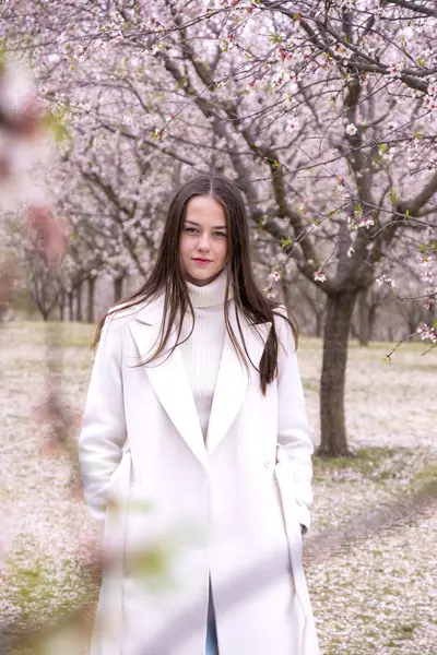 Ženský portrét - Fotografie č. 4