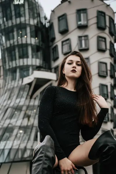Ženský portrét - Fotografie č. 13
