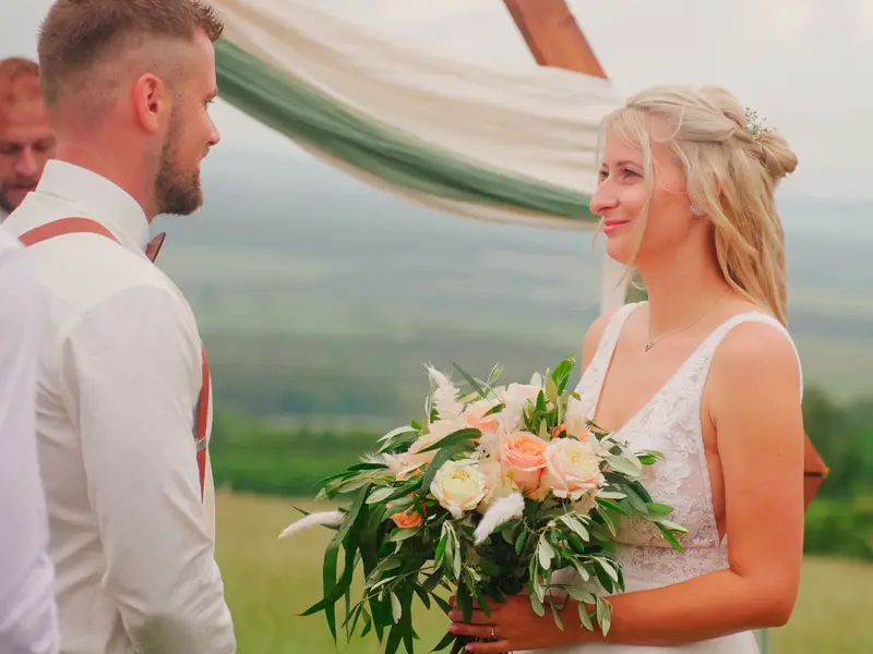 Svatební fotograf - Fotografie č. 16