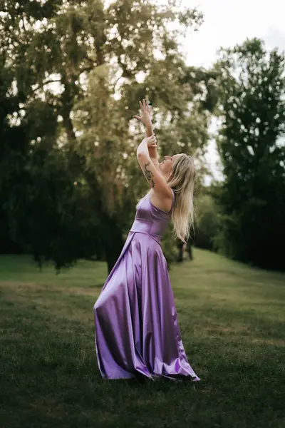 ŽENÁM OD ŽENY, Ženský portrét - Fotografie č. 6