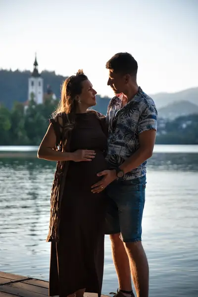 Těhotenské focení v ateliéru nebo v přírodě, Těhotenské focení - Fotografie č. 2