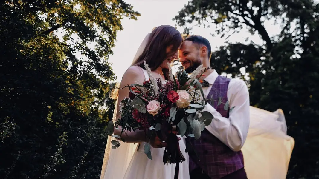 Svatební kameraman Julie Karvaiová - Fotografie č. 3