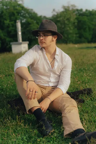Mužský portrét - Fotografie č. 15