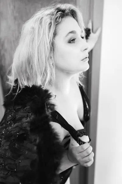 Ženský portrét - Fotografie č. 9