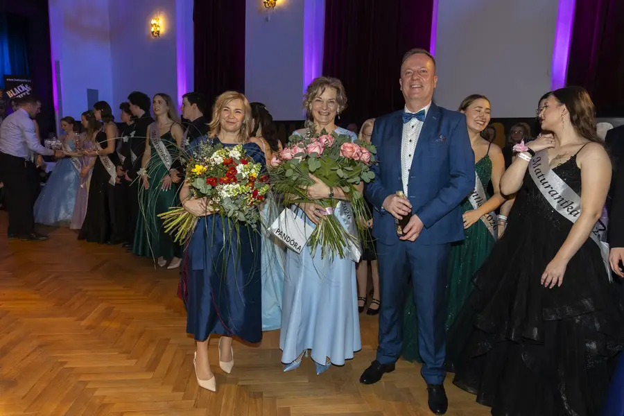 Focení maturitních plesů Michael Zbruž - Fotografie č. 1