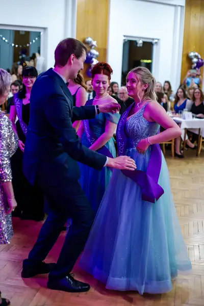 Focení maturitních plesů - Fotografie č. 6