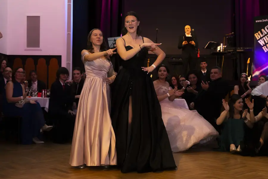 Focení maturitních plesů Michael Zbruž - Fotografie č. 2
