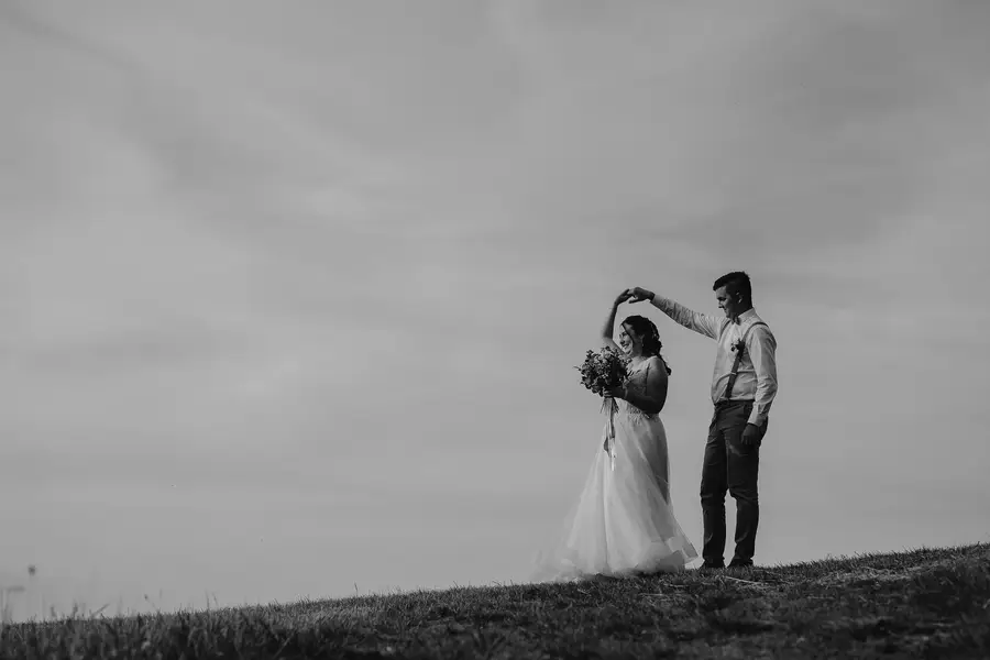 Svatební fotograf - Fotografie č. 12