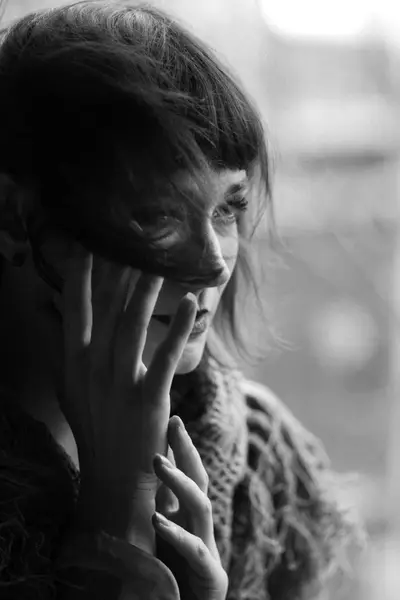 Ženský portrét - Fotografie č. 7