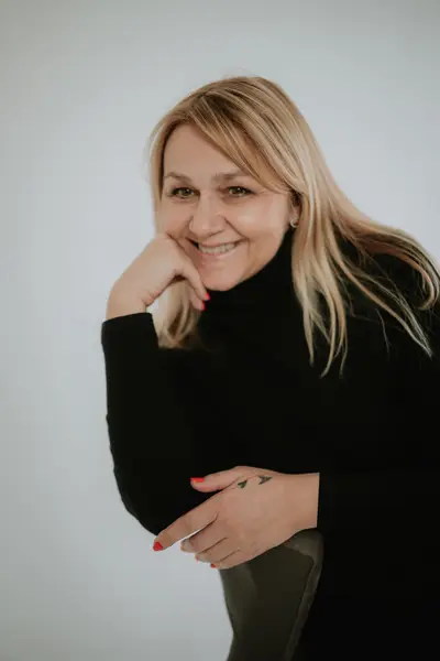 Ženský portrét - Fotografie č. 4