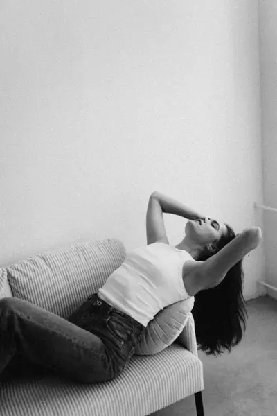 Ženský portrét - Fotografie č. 16