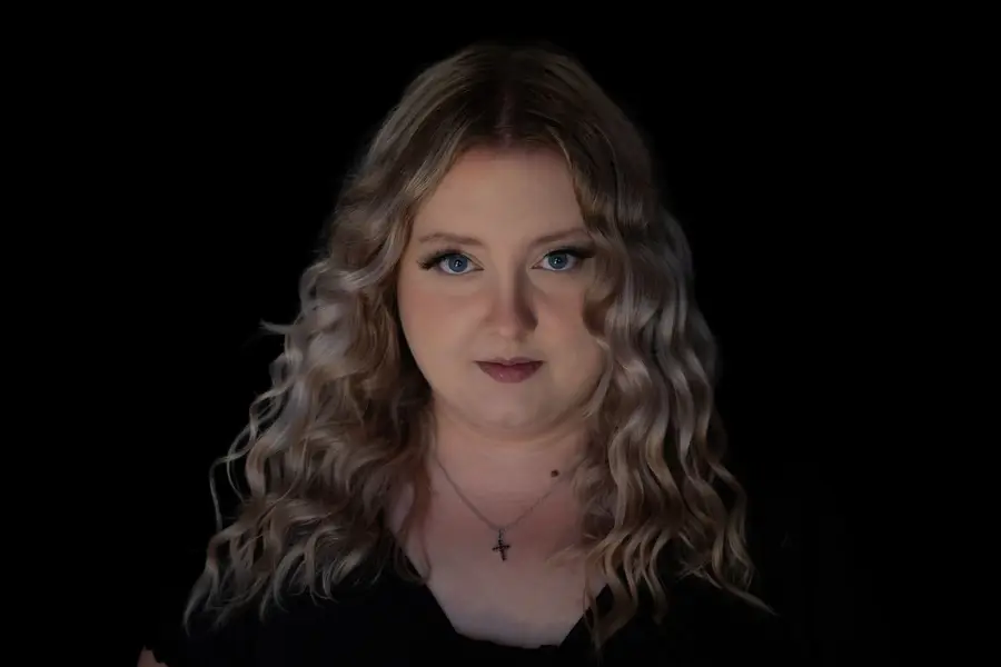 Ženský portrét - Fotografie č. 16