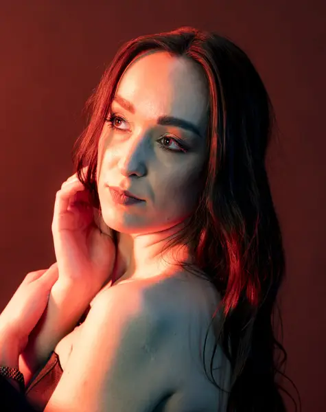 Ženský portrét - Fotografie č. 19