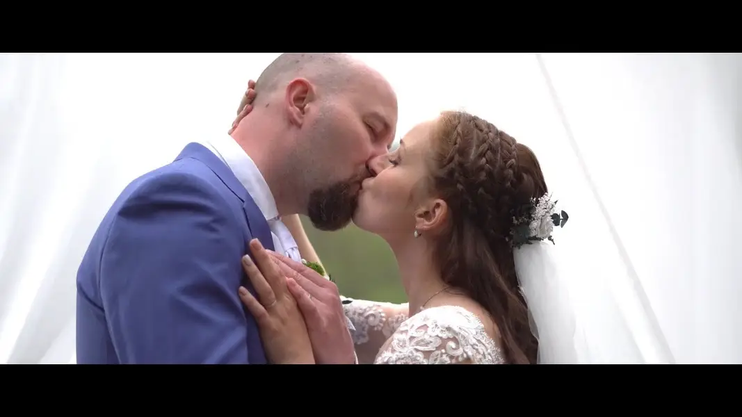 Svatební video + dron , Svatební video - Fotografie č. 6