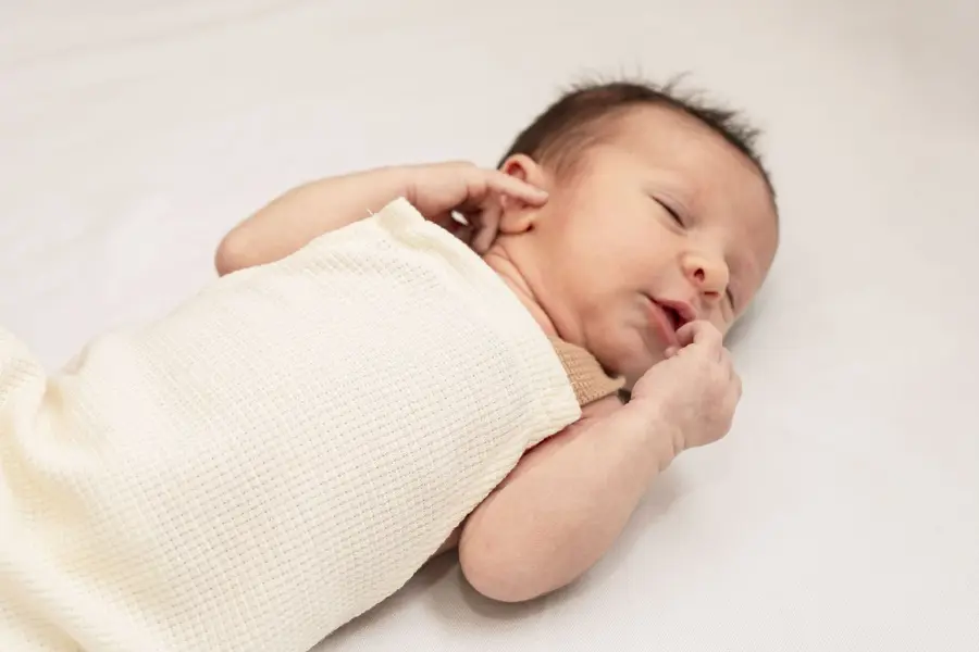 Newborn focení Michaela Mudrová - Fotografie č. 9