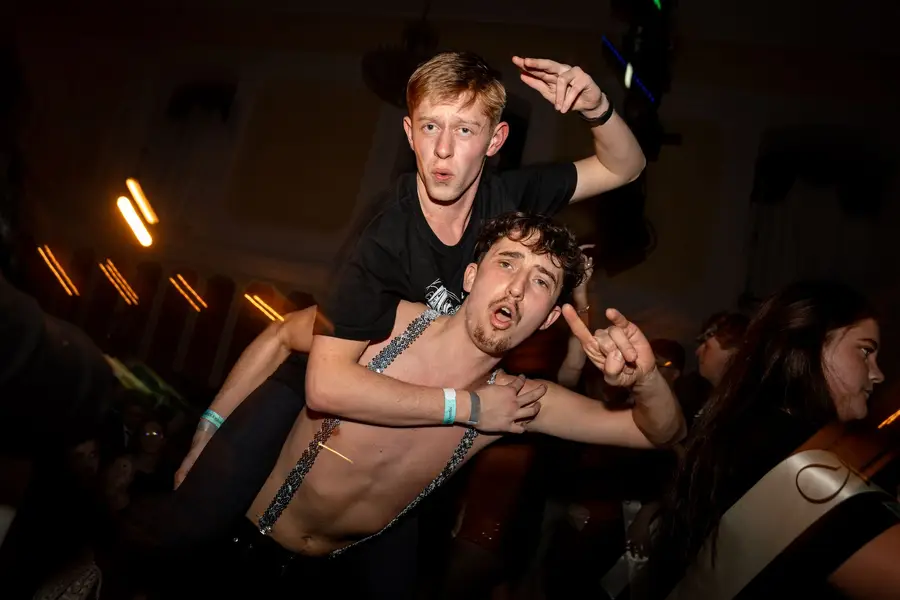 Focení maturitních plesů - Fotografie č. 24