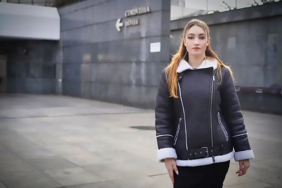 Ženský portrét - Fotografie č. 6