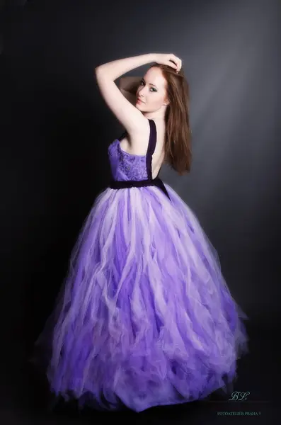 Ženský portrét - Fotografie č. 15