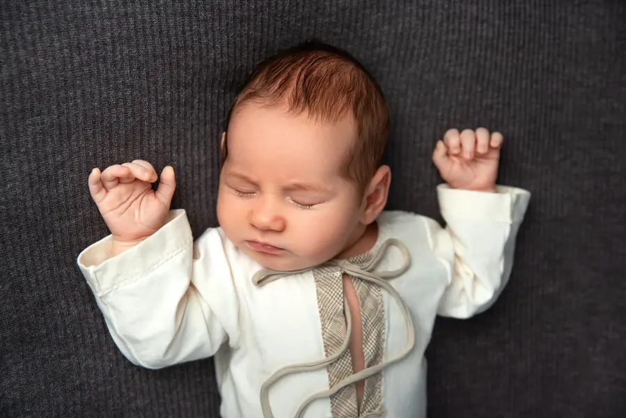 Newborn focení v ateliéru, Newborn focení - Fotografie č. 1