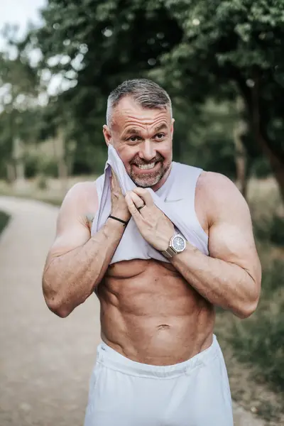 Mužský portrét - Fotografie č. 8