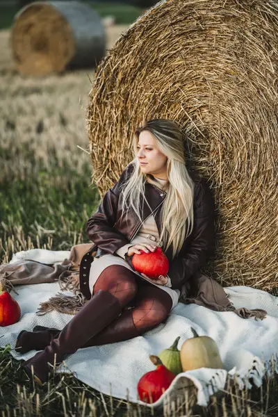 Těhotenské focení Michaela Mudrová - Fotografie č. 9