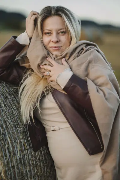 Těhotenské, Těhotenské focení - Fotografie č. 1