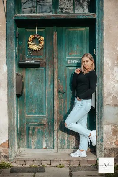 Ženský portrét - Fotografie č. 12