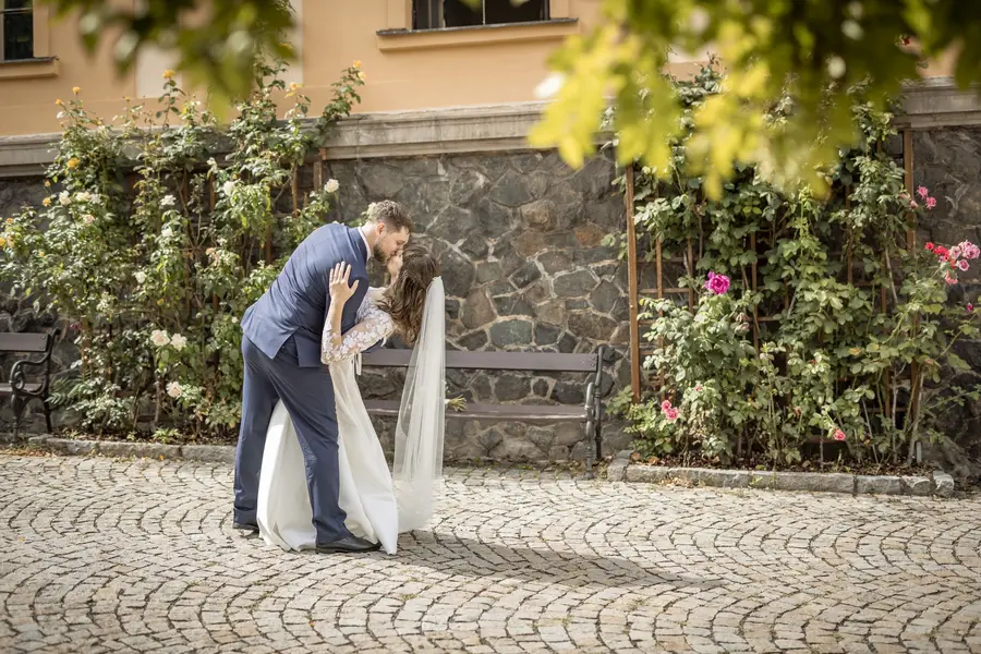 Intimní Vzpomínky: Focení Obřadu a Klíčových Okamžiků, Jen obřad a portrét - Fotografie č. 5