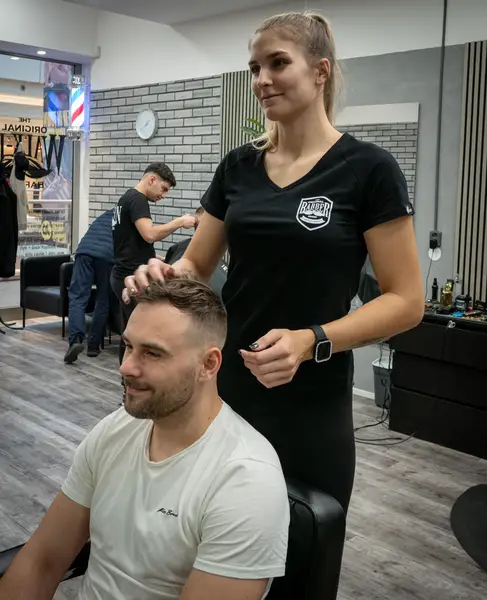 Ženský portrét - Fotografie č. 5