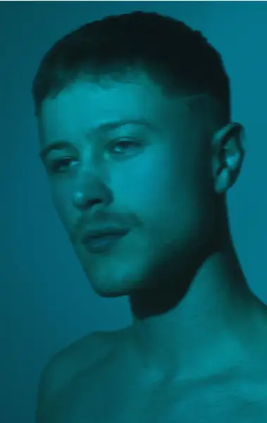 Mužský portrét Dávid Svetlík - Fotografie č. 3