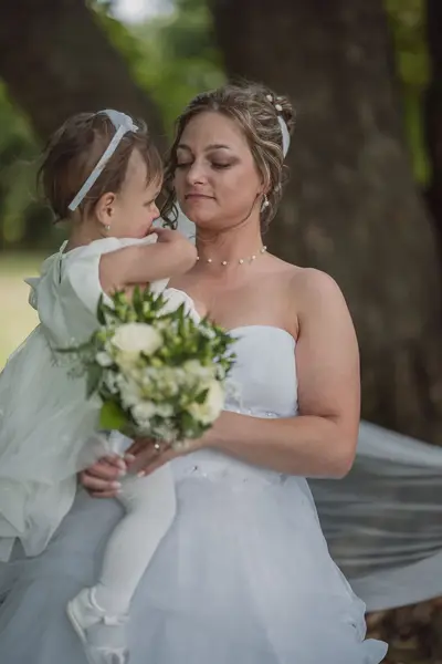 Svatební fotograf - Fotografie č. 23