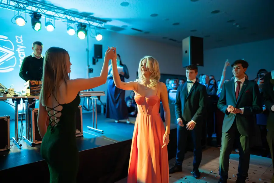 Focení maturitních plesů - Fotografie č. 28