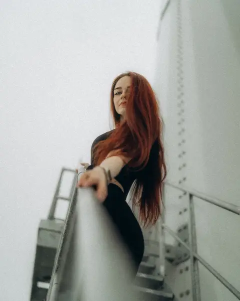 Ženský portrét - Fotografie č. 9